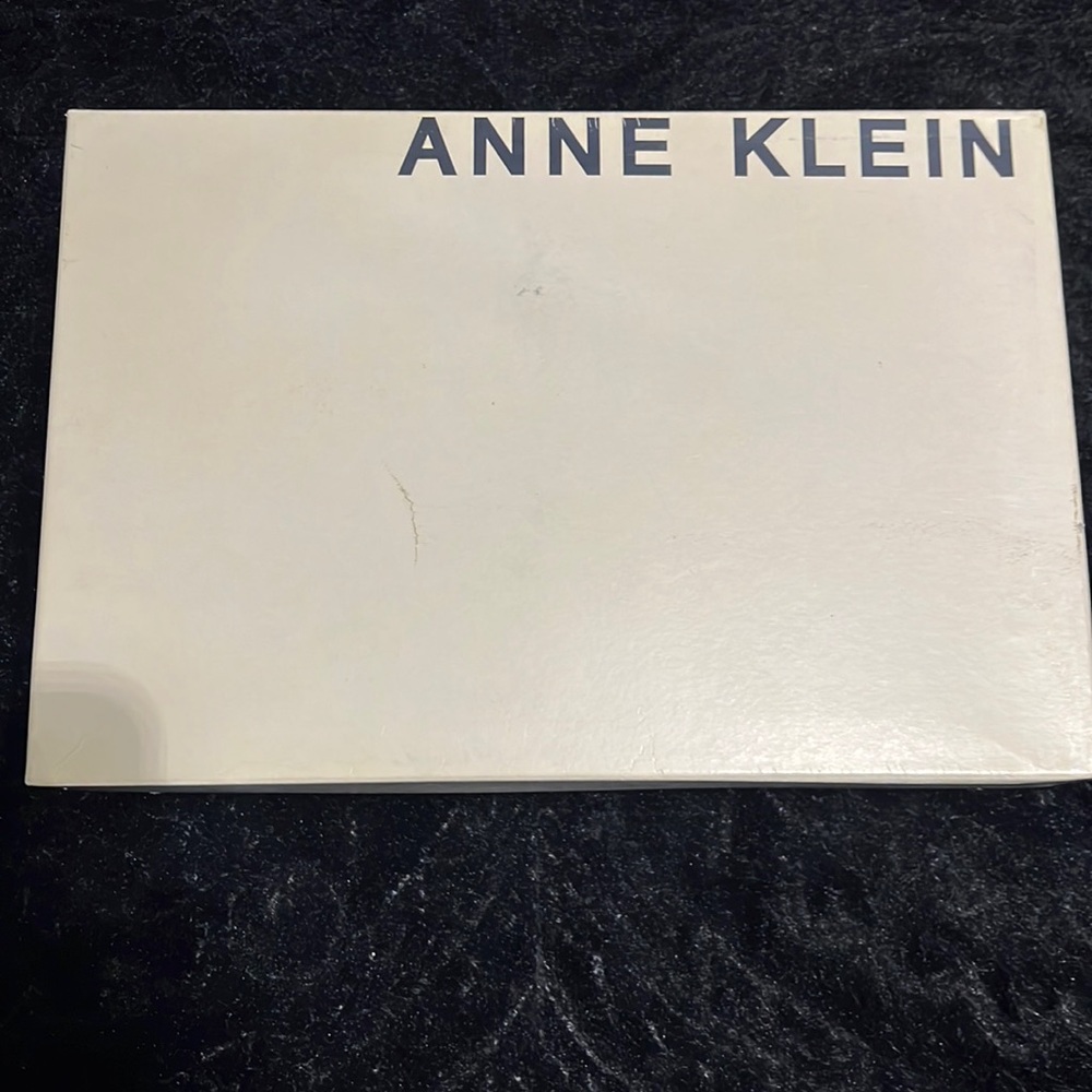 New Anne Klein sandals beautiful electric blue